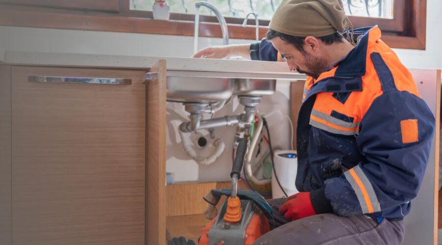 leaky faucet repair in Reeds Spring, MO
